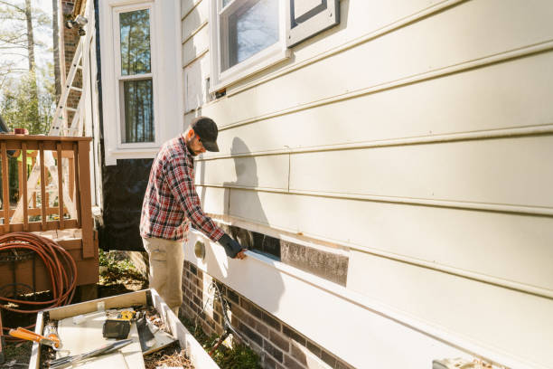 Trusted Storm Damage Siding Repair service in Lyons, IL - Creative Siding